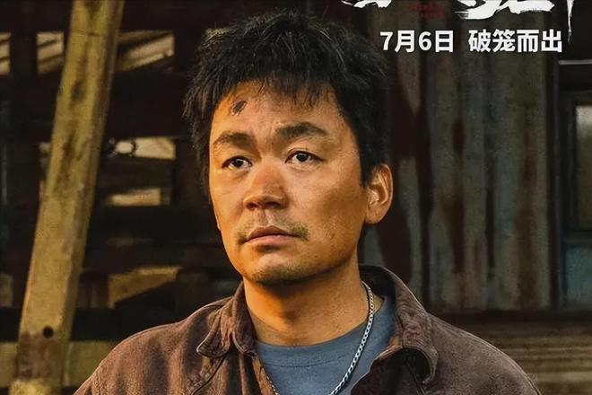 八角笼中的争议，小演员控诉王宝强的作秀与反思