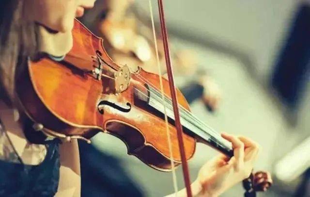 音乐新星，最新小提琴闪耀登场