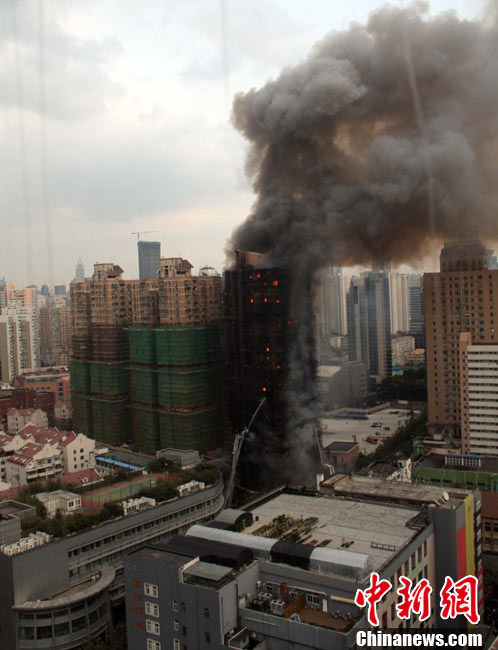 上海虹桥机场廊桥突发火灾,创新策略推广受阻_tShop事件应对与反思