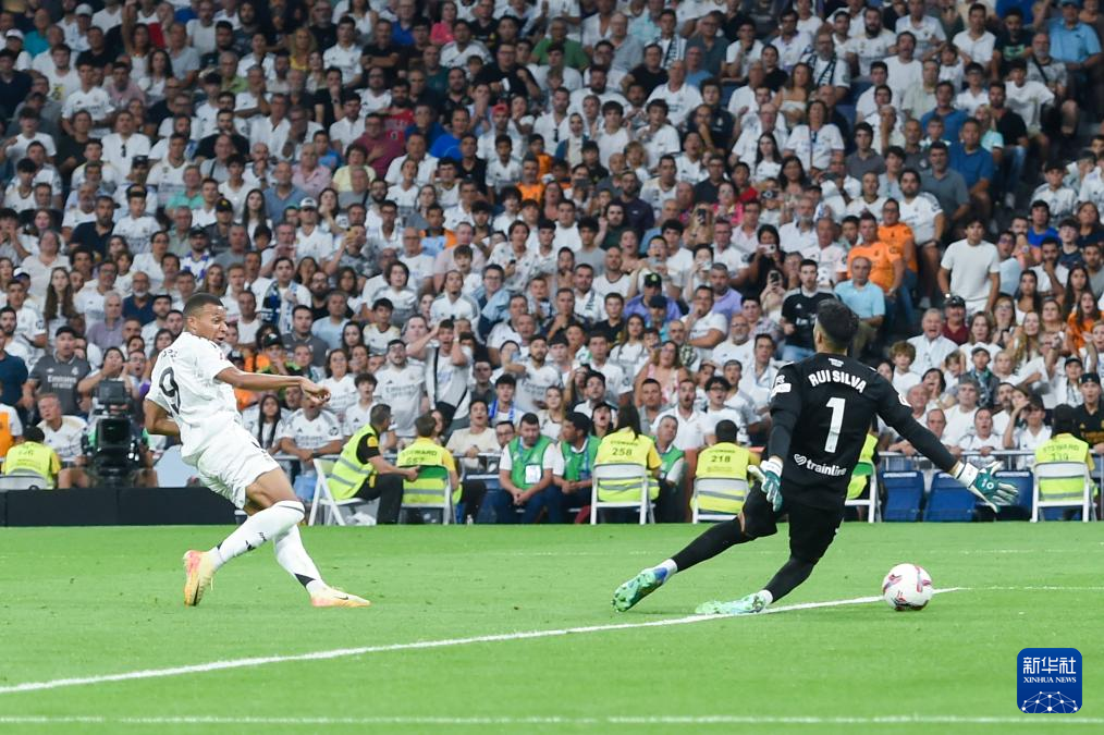 皇马最新阵容2017,皇家马德里足球队最新阵容分析（2017年）