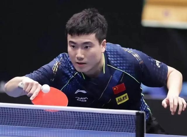 梁靖崑0-3杜达,近日，一场备受瞩目的比赛在乒乓球赛场上展开，梁靖崑与杜达的较量成为了众人关注的焦点。经过激烈的对决，最终杜达以3比0完胜梁靖崑，展现出了出色的实力和技艺。本文将从比赛背景、双方选手分析、技术对比、策略分析以及比赛影响等方面，对这场比赛进行详细的剖析。

一、比赛背景