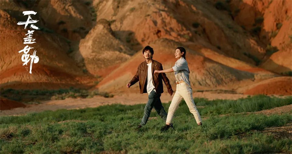 多维度视角下的观点碰撞与个人立场阐述，最新小精灵动态解析