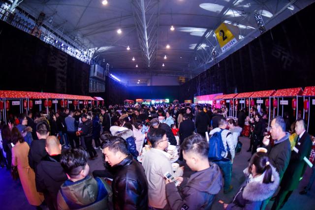 自贡狂欢盛宴，最新活动一网打尽，精彩纷呈的狂欢日！