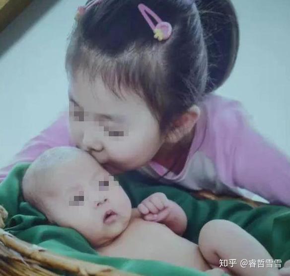 母亲回应女儿遭前任蹲守杀害事件，深度剖析案件背景与社会反响的反思与探讨