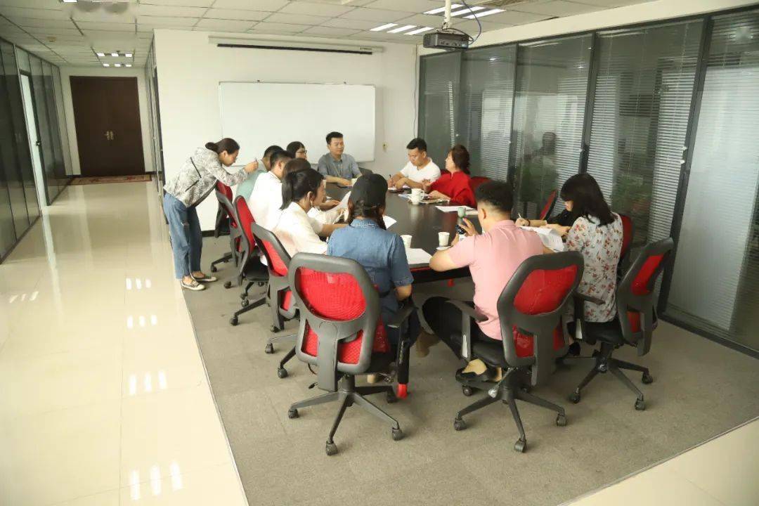 时代背景下的矿界要闻，11月1日西曲矿最新动态与消息聚焦