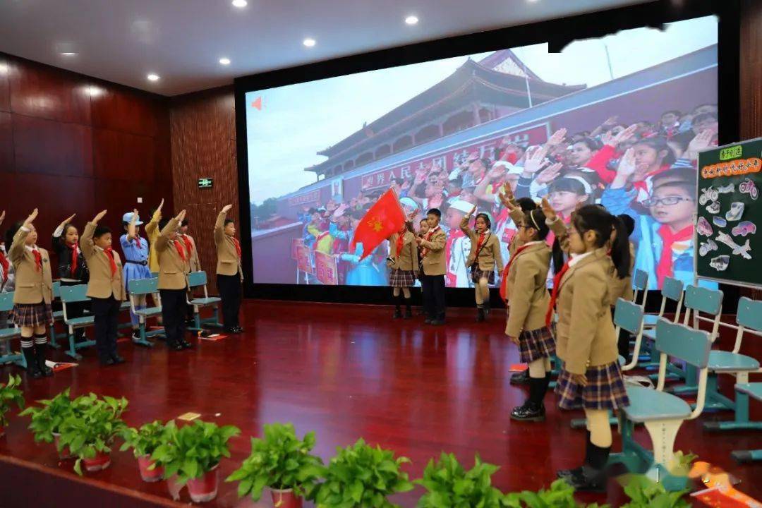 泊头新闻最新动态，学习之光与自信成长的交响曲