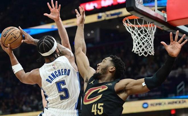 NBA季后赛烽火再燃，11月2日最新对决深度解析与前瞻