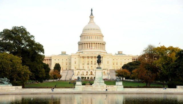 白宫特色小店奇遇记，探秘小巷深处的独特风味