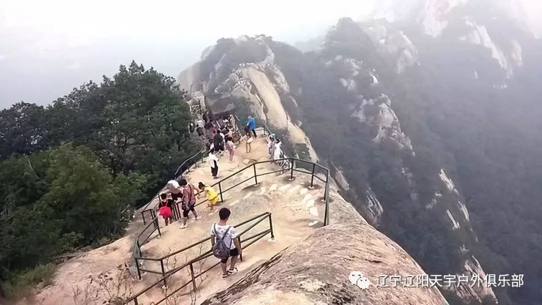 揭秘火山鸣泉最新动态，背后的故事与未来展望（11月4日更新）