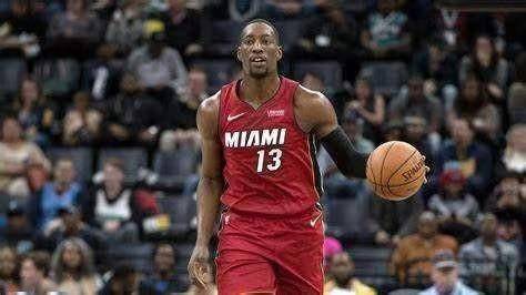 阿德巴约续约深度解析，特性、体验、竞品对比与用户群体分析