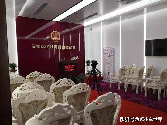 郑州万邦水产奇遇日，鱼跃报价格与友情的温暖交织日纪实