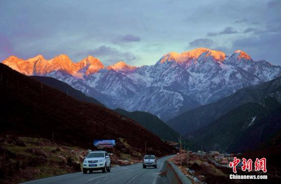 11月6日国庆新发现，自然美景之旅，探寻内心宁静与平和的时刻