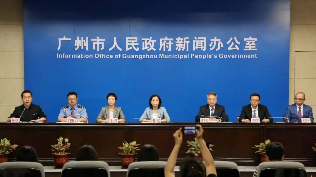 澳大利亚首都最新疫情科技神器引领抗疫新时代，颠覆性体验揭秘！