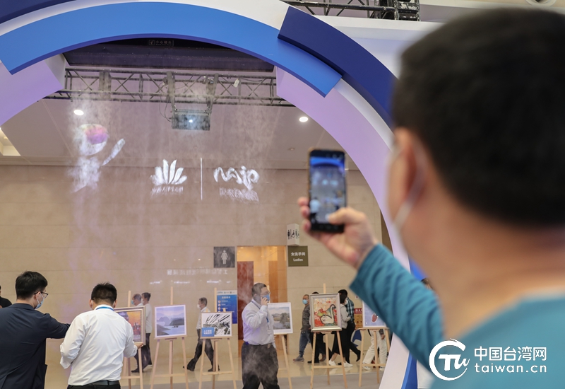 科技重塑献血体验，全新智能献血卡引领生命之河革新之路