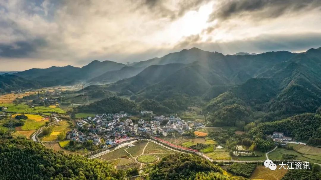 筠连县最新动态，11月6日新篇章照亮学习之路