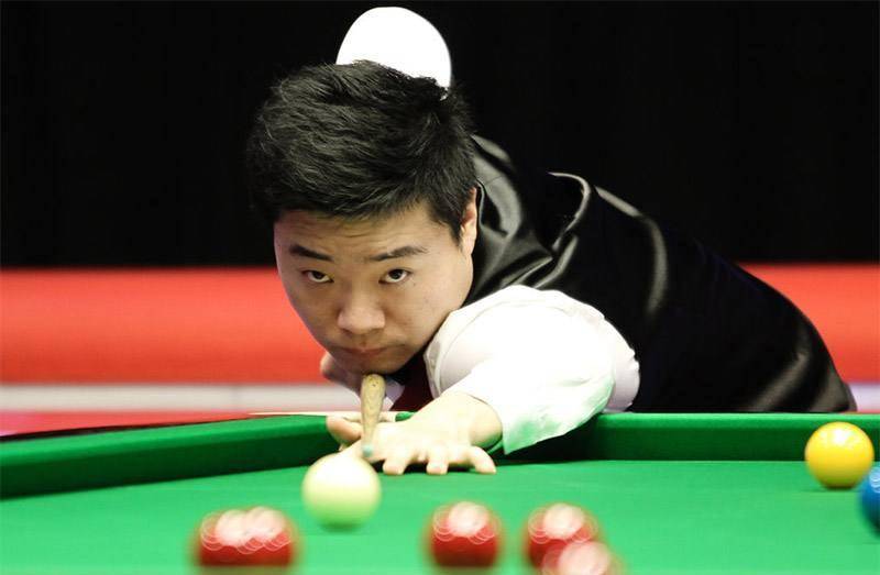 丁俊晖闪耀赛场，11月10日战况回顾与斯诺克新篇章