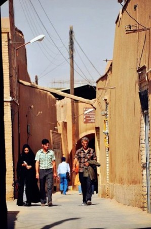 探秘巷弄之间,美国小巷新闻与独特风味小店本周播报