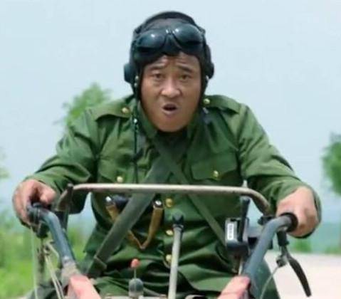 赵四最新力作，小巷深处的电影宝藏与美食饕餮之旅