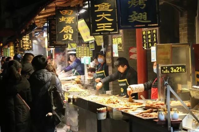 日照莒县领导探访小巷特色小吃，领导与美食的奇妙邂逅