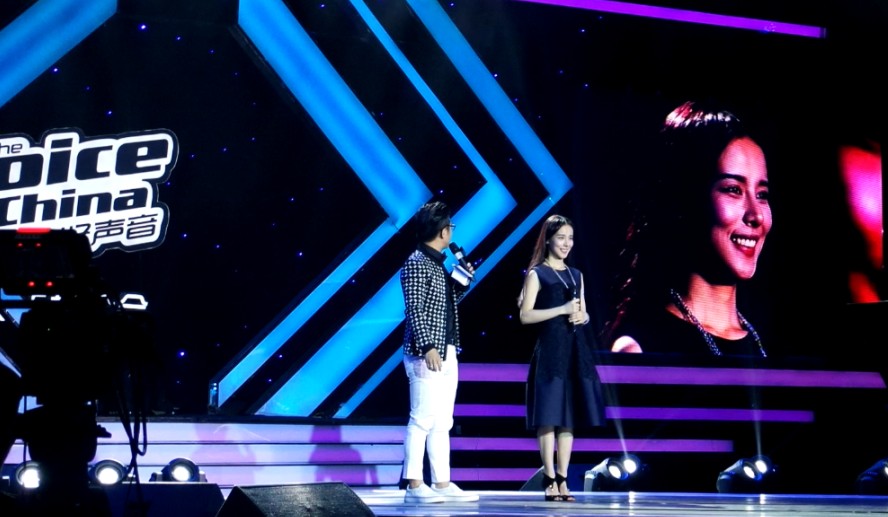 历史上的11月10日，音乐之星马心怡在中国好声音的闪耀之路