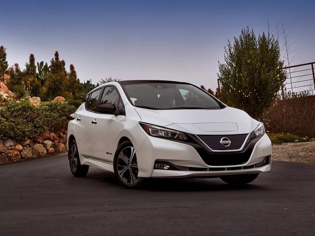 本月日产最新款轿车购车指南，从选车到提车，成为购车达人必备攻略