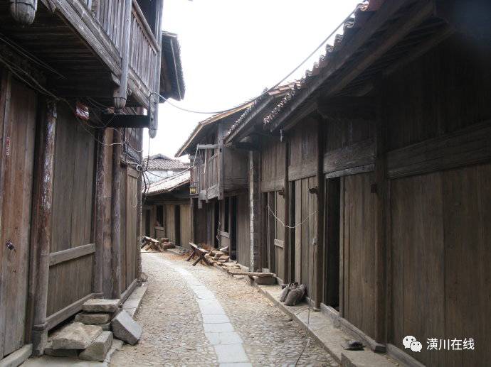 周口长城门最新图片揭秘，隐秘小巷中的宝藏小店