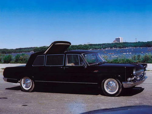 红旗轿车，历史轨迹与变化的力量，自信成就感的源泉——最新款红旗轿车揭秘