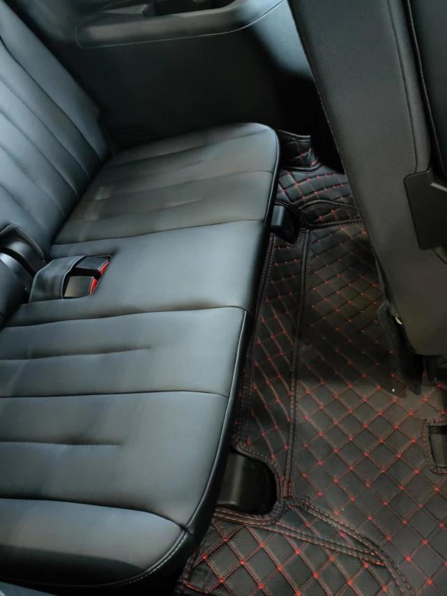 欧尚SUV最新动态揭秘，历史探秘与独特小店的宝藏之旅！