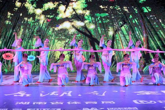 欢乐舞动金秋，最新广场舞风采展望