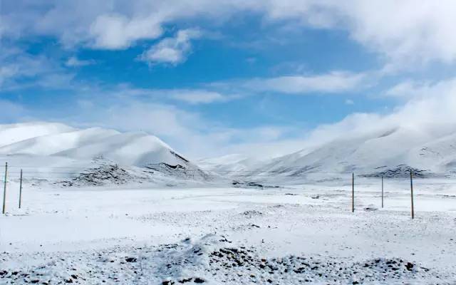 历史上的11月16日，相声与自然美景的奇妙相遇