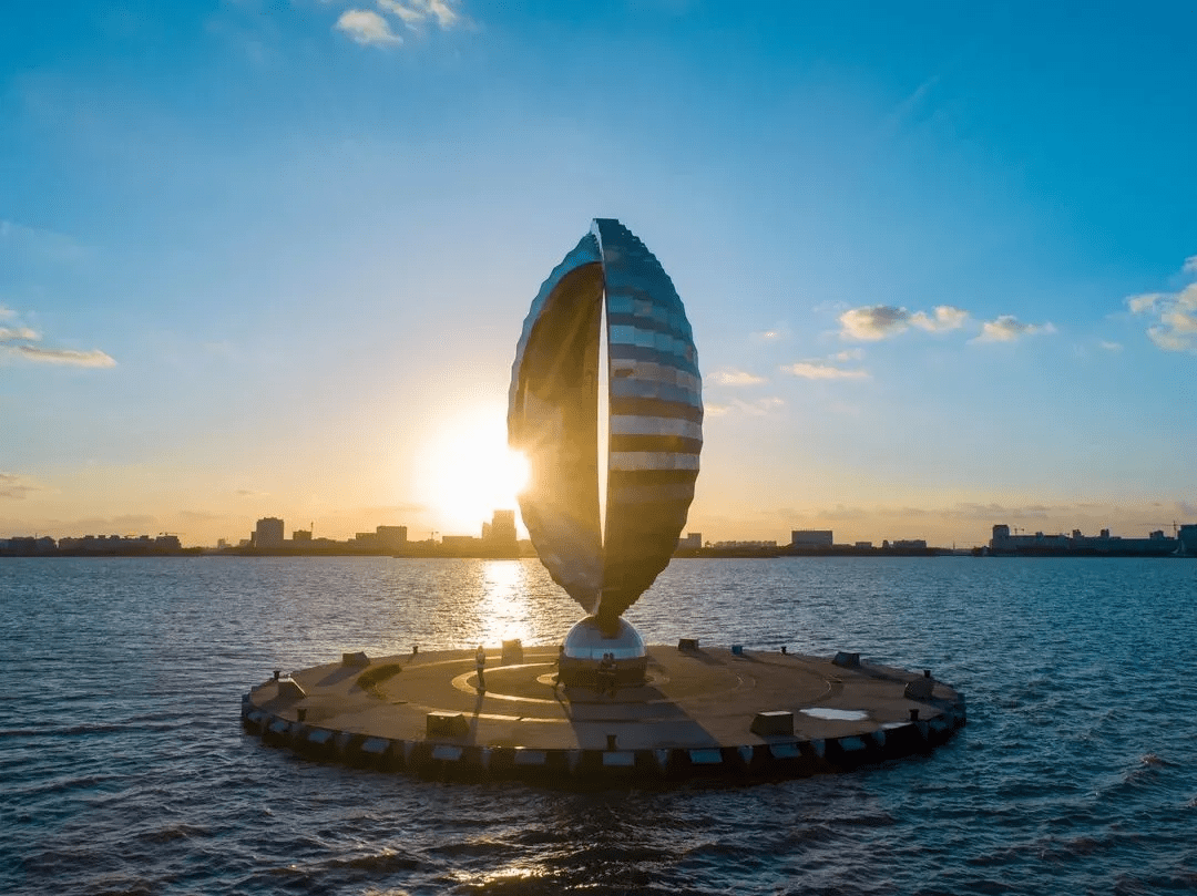 揭秘2024年滴水湖全新面貌，未来科技景观惊艳亮相