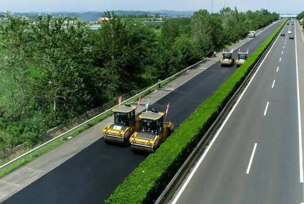 揭秘黄千高速公路最新科技进展，智能出行新纪元开启！