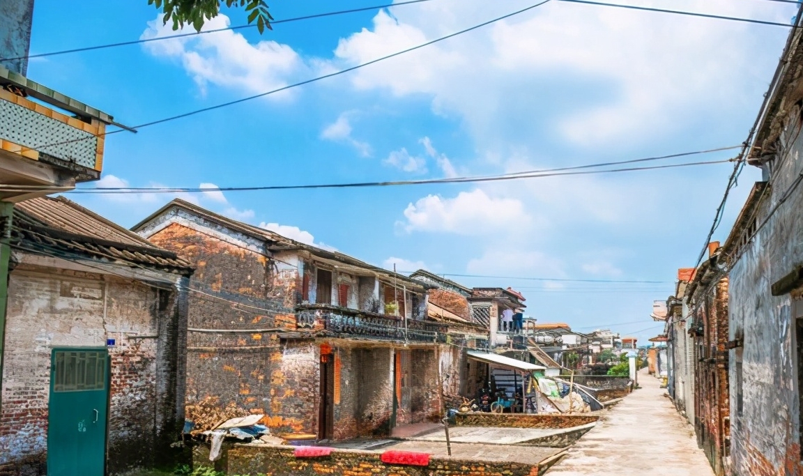 探寻庄浪隐秘小巷的百年风情与美食历史交汇点——最新路况下的历史探寻之旅