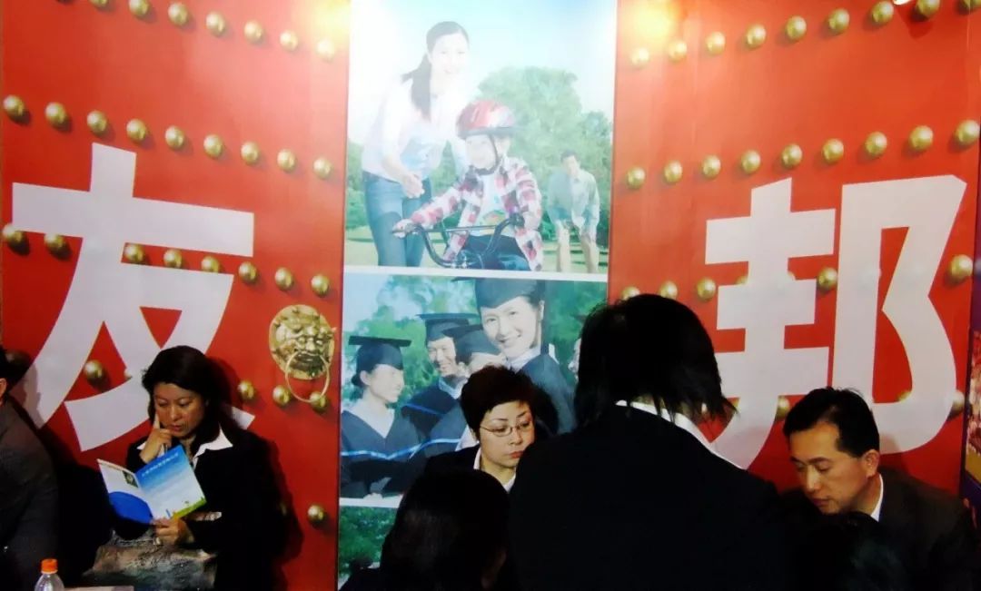 11月17日陈秀丽最新动态，多维度视角下的观点碰撞与个人立场展望