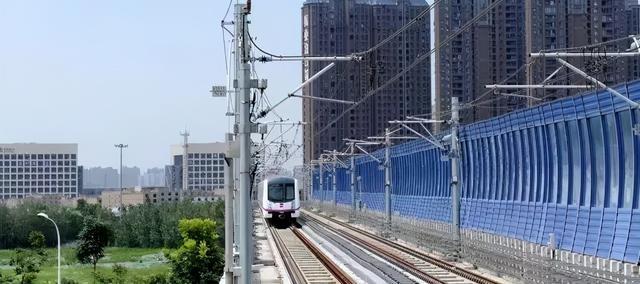 历史上的11月17日见证重庆东环铁路的新里程碑，深度评测与最新消息介绍