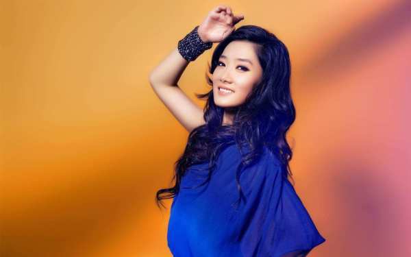 花姐最新动态揭秘，小巷特色小店背后的隐藏宝藏探秘记