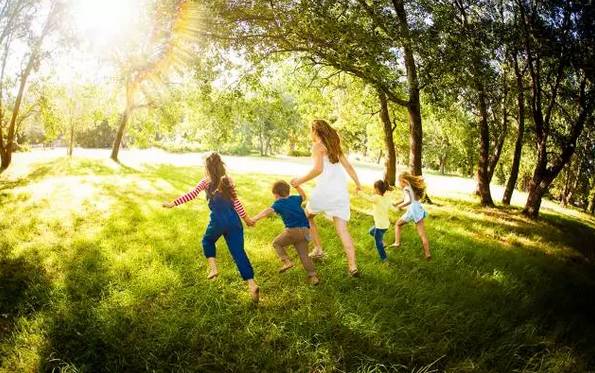 趣店集团与自然美景的奇妙邂逅，寻找内心的宁静之旅