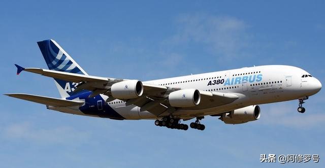 见证历史时刻，最新防蚊手环的诞生与发展，历史上的11月17日回顾