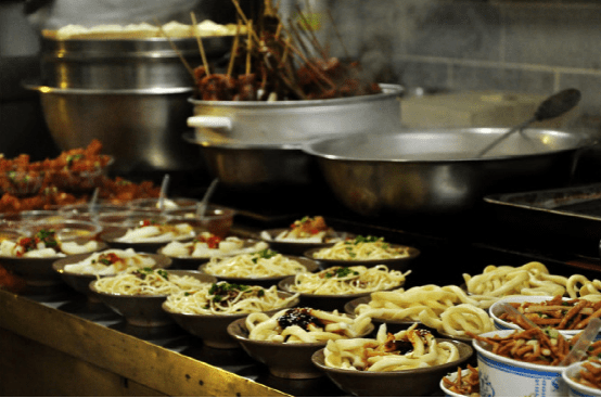 揭秘深航隐藏美食天堂，往年1月17日深巷美食探秘之旅