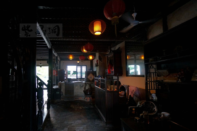 探秘十一月最新老虎案，小巷深处的独特虎味小店