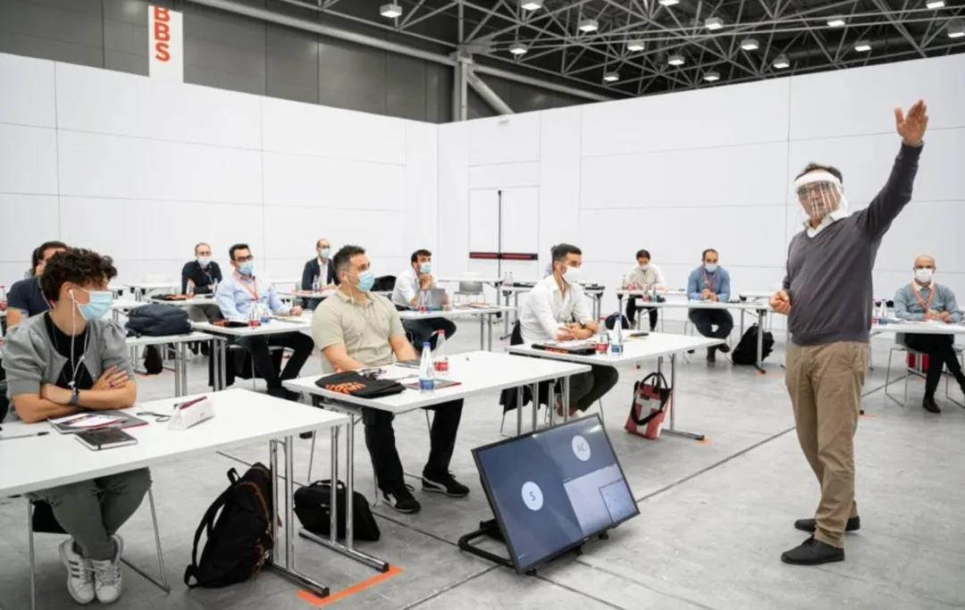 2024年11月10日全球新冠疫情实时动态可视化分析与最新动态图