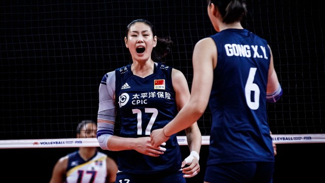 今年秋叶原实时直播，独特风情下的二次元世界探索