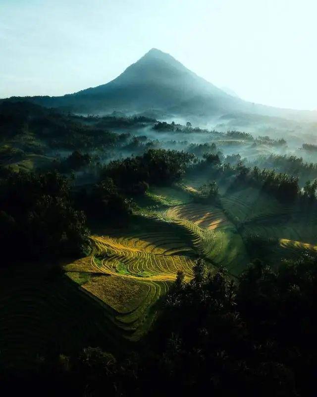 今年手机实时拍视频，自然美景之旅，捕捉心灵的宁静瞬间