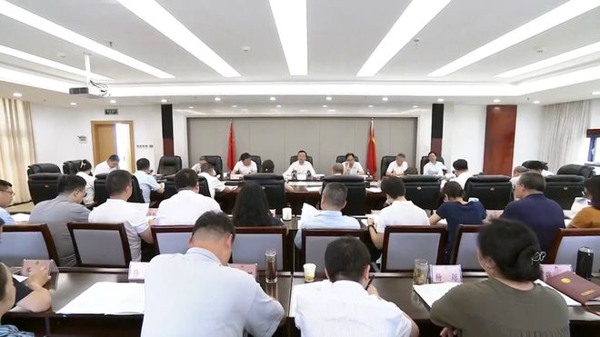 当下热点政治新闻解析，聚焦实时动态与深远影响