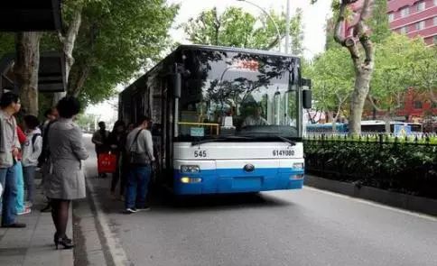 广州白云公交车实时路线查询系统,便捷出行,智慧城市的核心服务