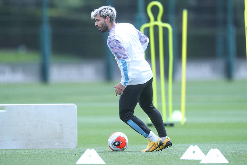 实时对战游戏不设点球的原因探究，为何对战中无点球出现？