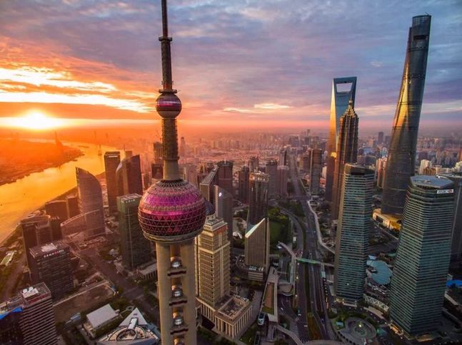 上海街景实时图片，繁华都市的脉搏与瞬息万变的魅力展示