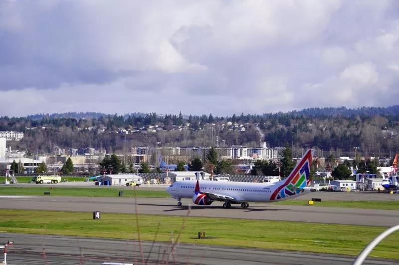 青岛航空实时飞行轨迹，探索蓝天之上的轨迹艺术之美