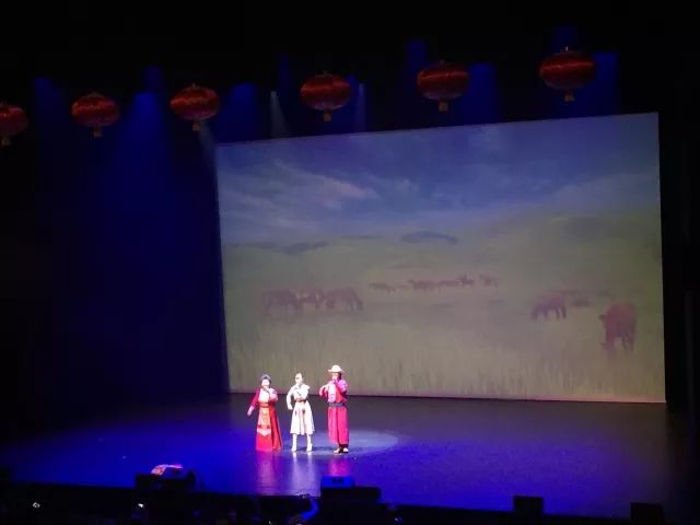 现场独家：独家专场是什么意思 