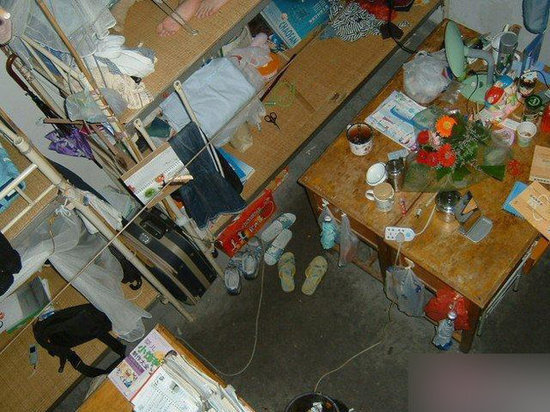 学校里怪事不断：学校里的奇葩事 